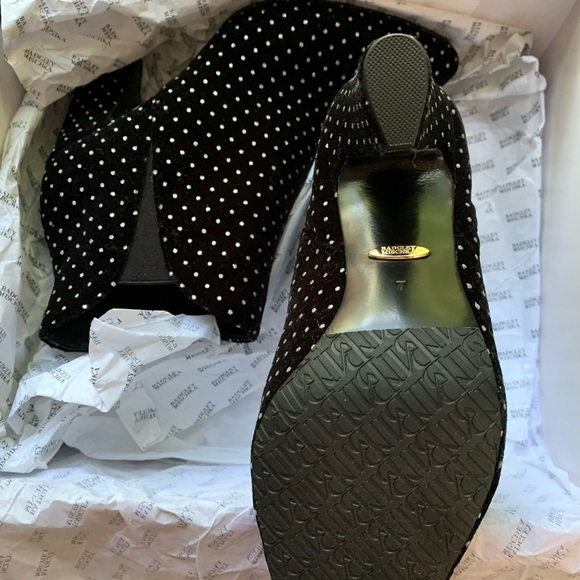 Badgley Mischka Booties - Picture 6 of 7